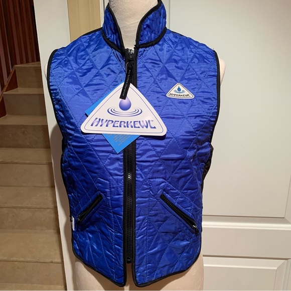 Hyperkewl Jackets & Blazers - HYPERKEWL. NWT. Cooling Fabric Vest. Blue. Size XS.